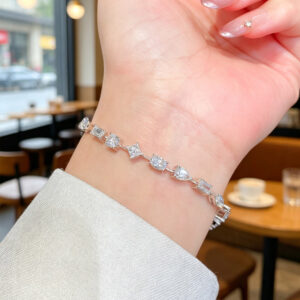 VANTYRE lab grown diamond bracelet or bangle.