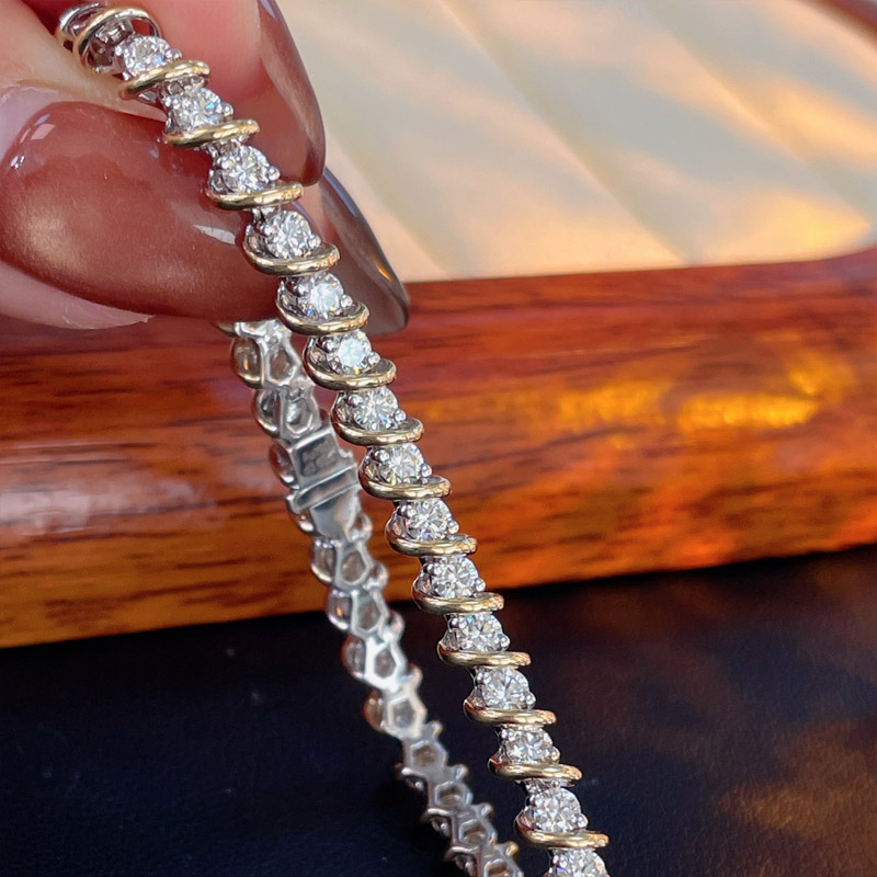 VANTYRE lab grown diamond bracelet or bangle.