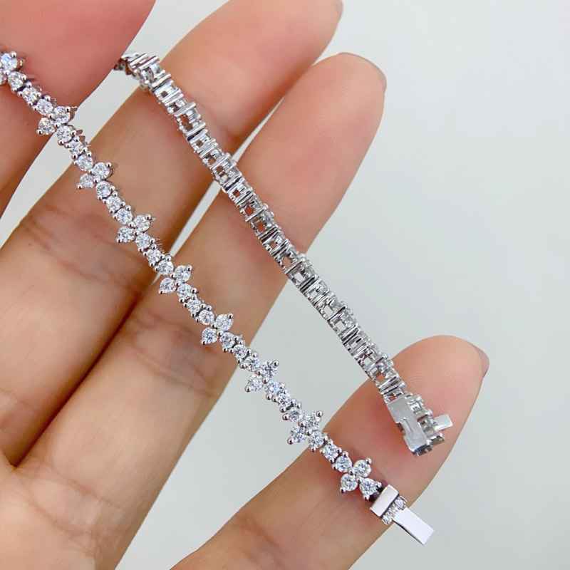 VANTYRE lab grown diamond bracelet or bangle.