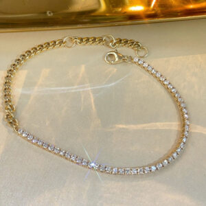 VANTYRE lab grown diamond bracelet or bangle.