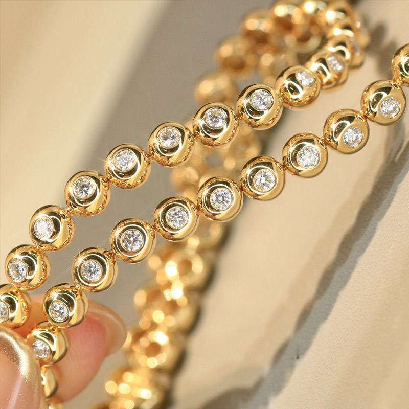 VANTYRE lab grown diamond bracelet or bangle.