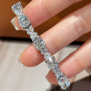 VANTYRE lab grown diamond bracelet or bangle.
