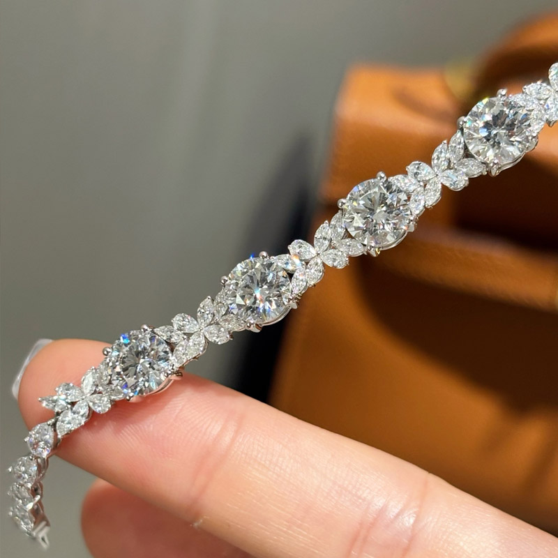 VANTYRE lab grown diamond bracelet or bangle.
