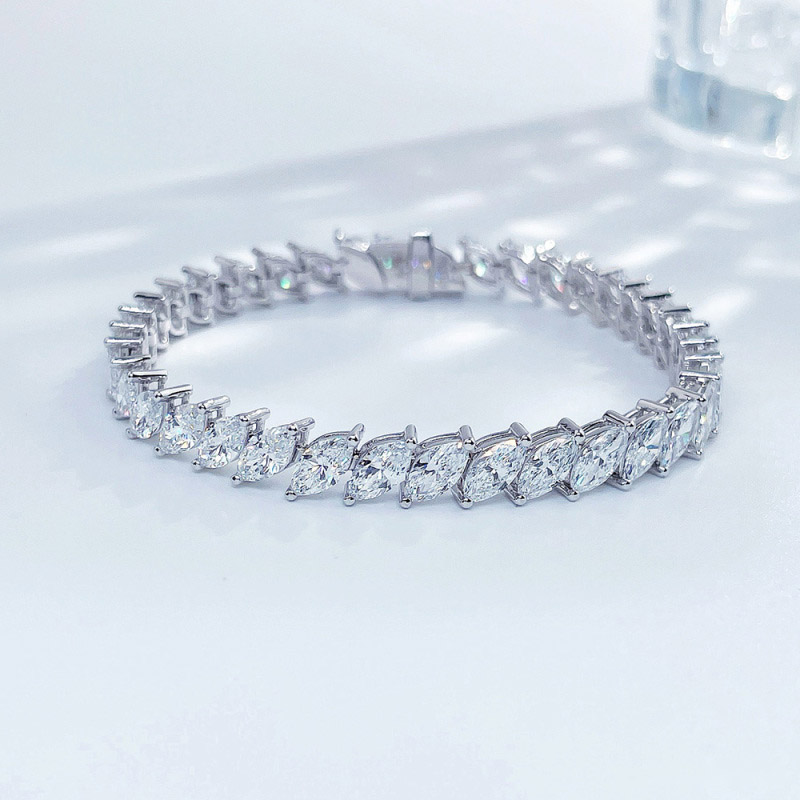 VANTYRE lab grown diamond bracelet or bangle.