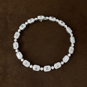 VANTYRE lab grown diamond bracelet or bangle.