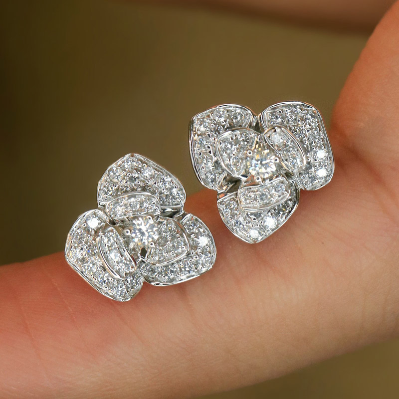 VANTYRE lab grown diamond earrings.