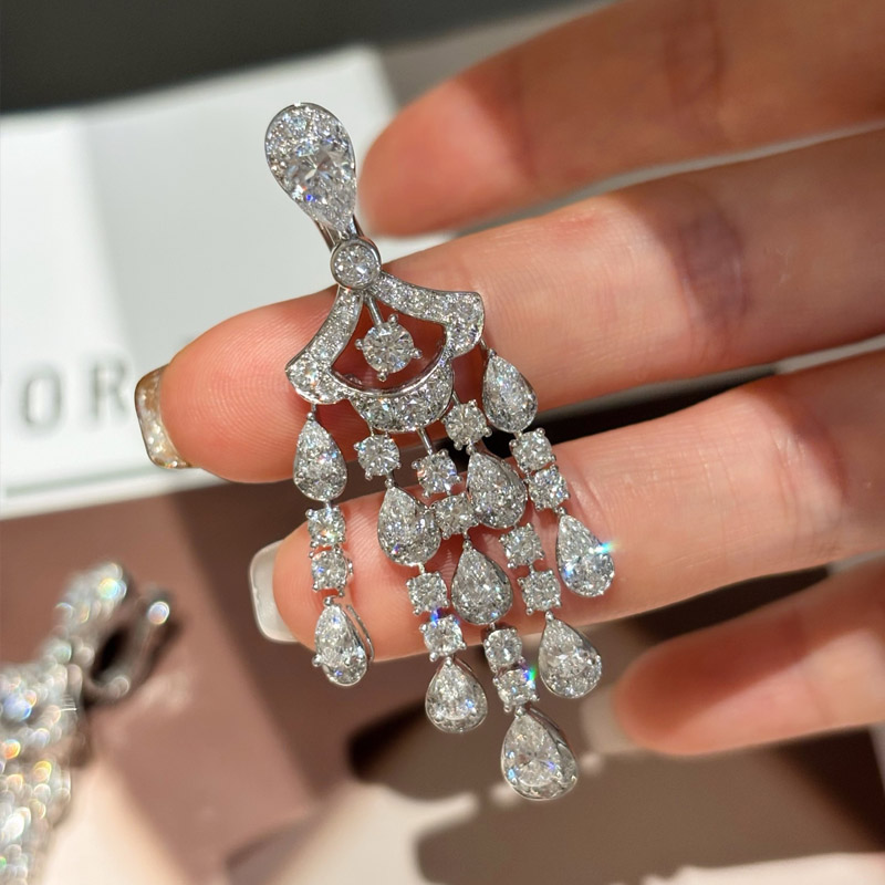 VANTYRE lab grown diamond earrings.