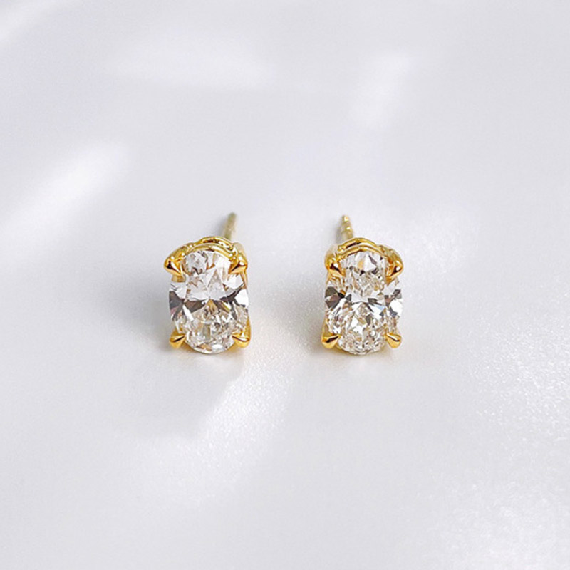 VANTYRE lab grown diamond oval earrings.