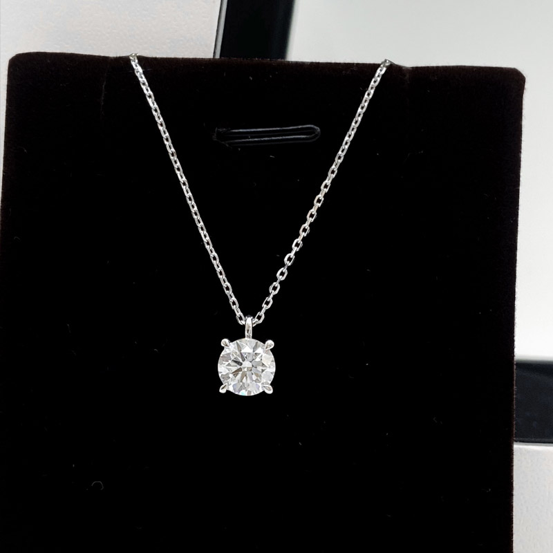 VANTYRE lab grown diamond round necklace or pendant.
