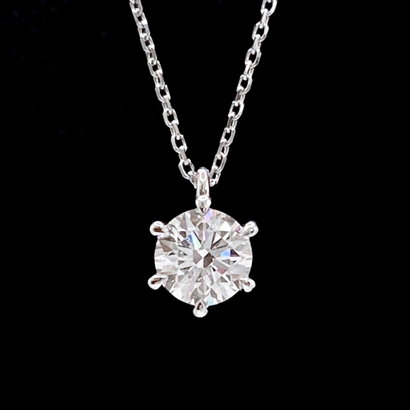 VANTYRE lab grown diamond round necklace or pendant.