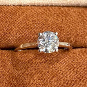 VANTYRE Labgrowndiamond Round Halo Ring
