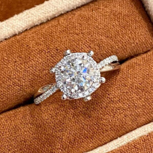 VANTYRE Labgrowndiamond Round Halo Ring