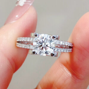 VANTYRE Labgrowndiamond Round Halo Ring
